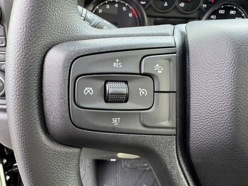 New 2025 Chevrolet Silverado 1500 Custom image 40