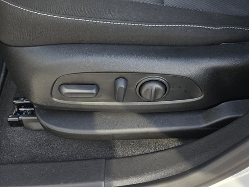 New 2026 Chevrolet Blazer LT image 23