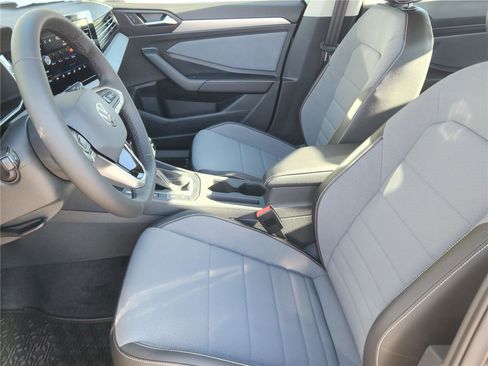 New 2025 Volkswagen Jetta S image 10