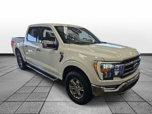 Used 2023 Ford F150 Lariat image 3