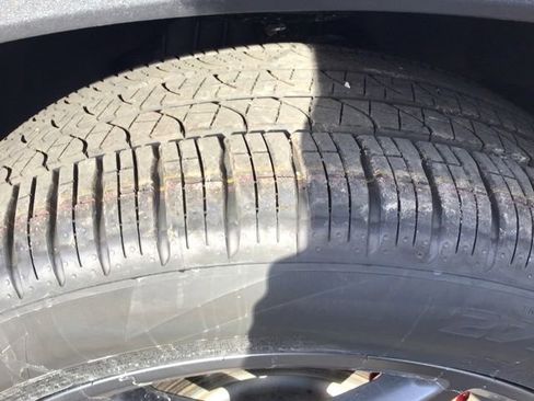 New 2026 Ford Explorer ST-Line w/ ST-Line Street Pack image 26