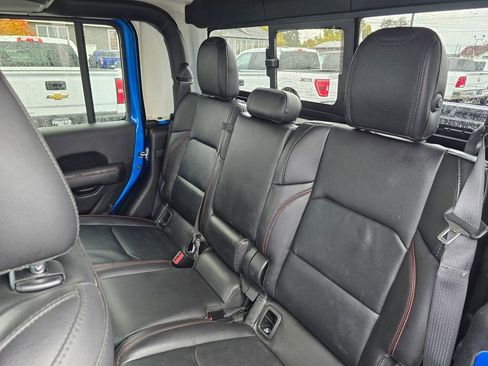 Used 2021 Jeep Gladiator Rubicon w/ Dual Top Group image 19