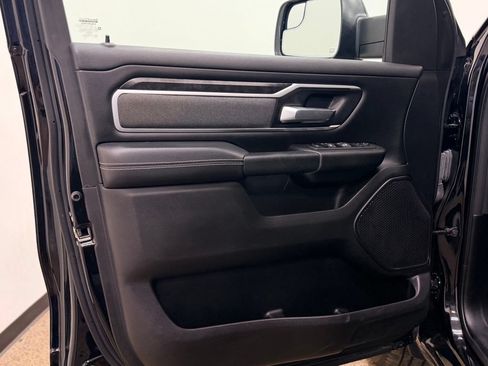 Used 2022 RAM 1500 Big Horn AWD/4WD image 10