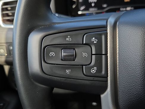 Used 2023 GMC Yukon Denali AWD/4WD image 19
