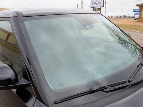 Used 2025 Kia Soul LX w/ LX Technology Package image 39