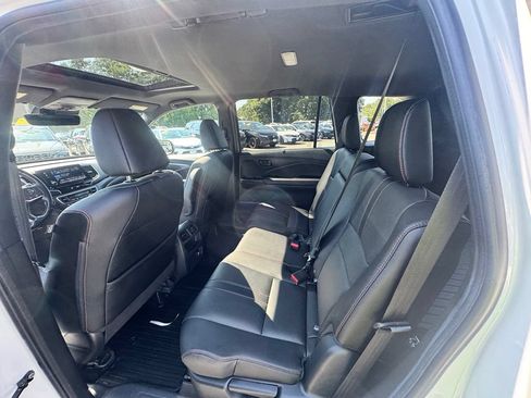Used 2023 Honda Passport TrailSport image 24
