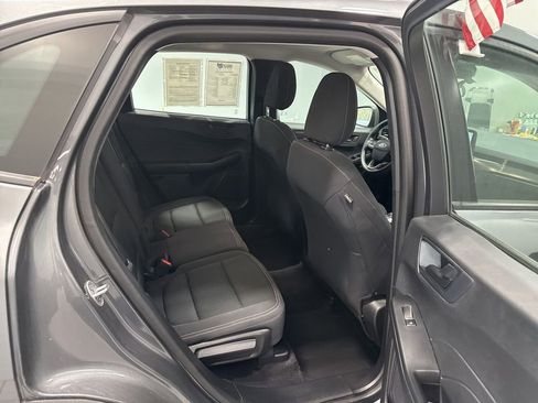 Used 2023 Ford Escape AWD image 47