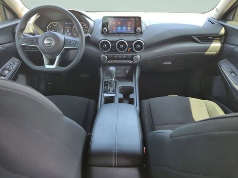 Certified 2023 Nissan Sentra S FWD image 19
