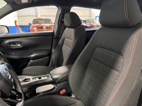 Used 2025 Honda HR-V Sport image 23