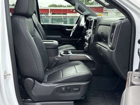 Used 2019 GMC Sierra 1500 SLT w/ SLT Premium Plus Package AWD/4WD image 12