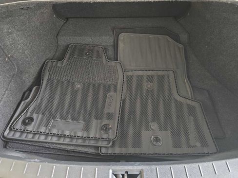 Used 2022 INFINITI Q60 3.0t Luxe w/ Essential Package image 23