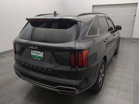 Used 2022 Kia Sorento S FWD image 7