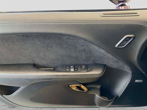 Used 2022 Dodge Challenger SRT Hellcat Redeye image 19
