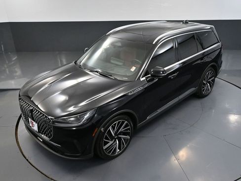 Used 2025 Lincoln Aviator Reserve w/ Equipment Group 201A AWD/4WD image 71