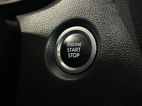 Certified 2023 Toyota Corolla SE image 21