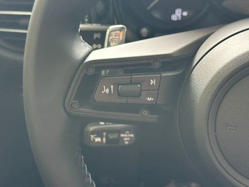 New 2026 Porsche Macan Turbo image 27