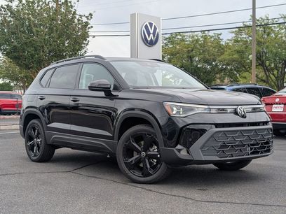 New 2025 Volkswagen Taos SE