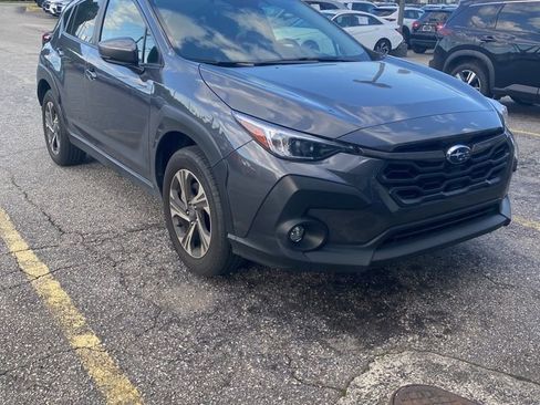 Used 2024 Subaru Crosstrek 2.0i Premium w/ Crosstrek Mirror Package AWD/4WD image 2