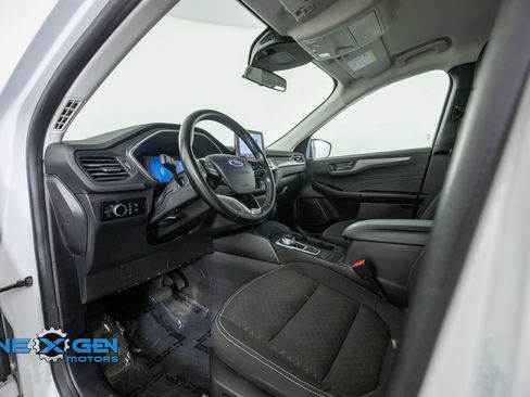 Used 2023 Ford Escape Active AWD/4WD image 10