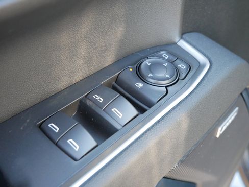 New 2026 GMC Sierra 1500 Elevation image 16