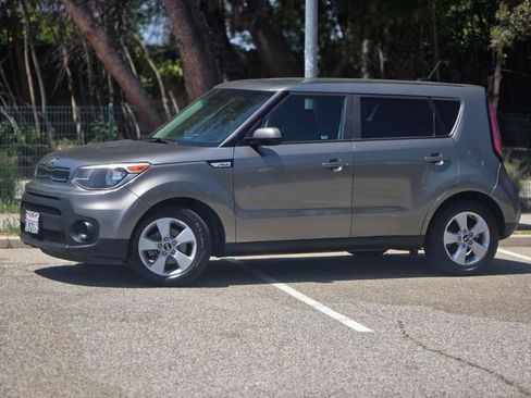 Used 2017 Kia Soul w/ Convenience Package FWD image 19