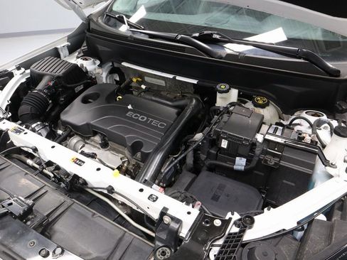 Used 2022 GMC Terrain AT4 w/ Infotainment Package II image 16