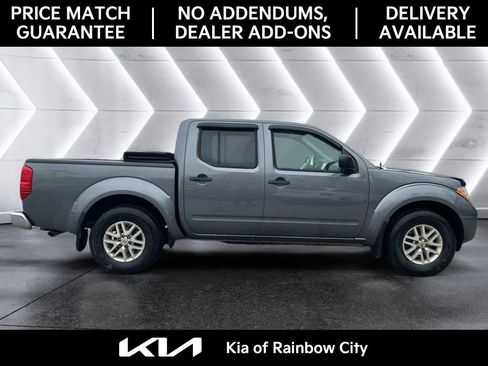 Used 2019 Nissan Frontier SV image 5