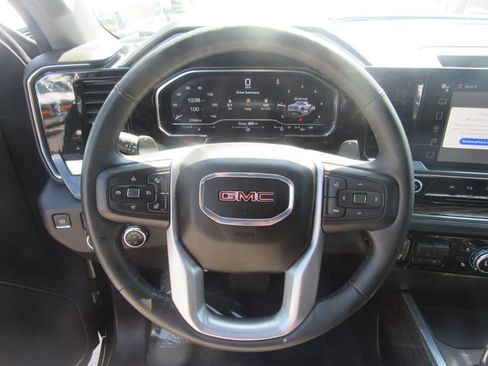 Used 2024 GMC Sierra 1500 Elevation w/ Elevation Premium Package AWD/4WD image 12