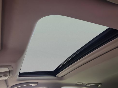 Used 2017 INFINITI QX50 Base w/ Premium Plus Package image 20