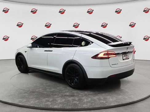 Used 2016 Tesla Model X Performance AWD/4WD image 3