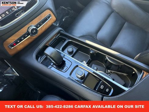 Used 2025 Volvo XC90 B6 Plus image 25