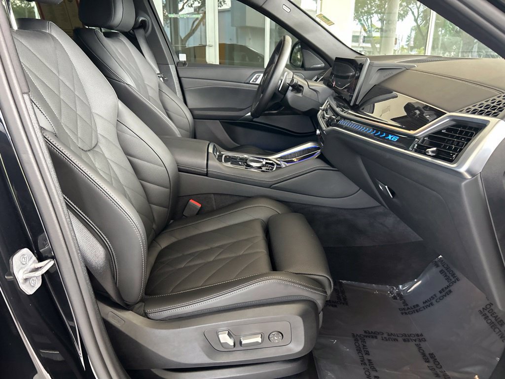 Used 2026 BMW X6 xDrive40i AWD/4WD image 23