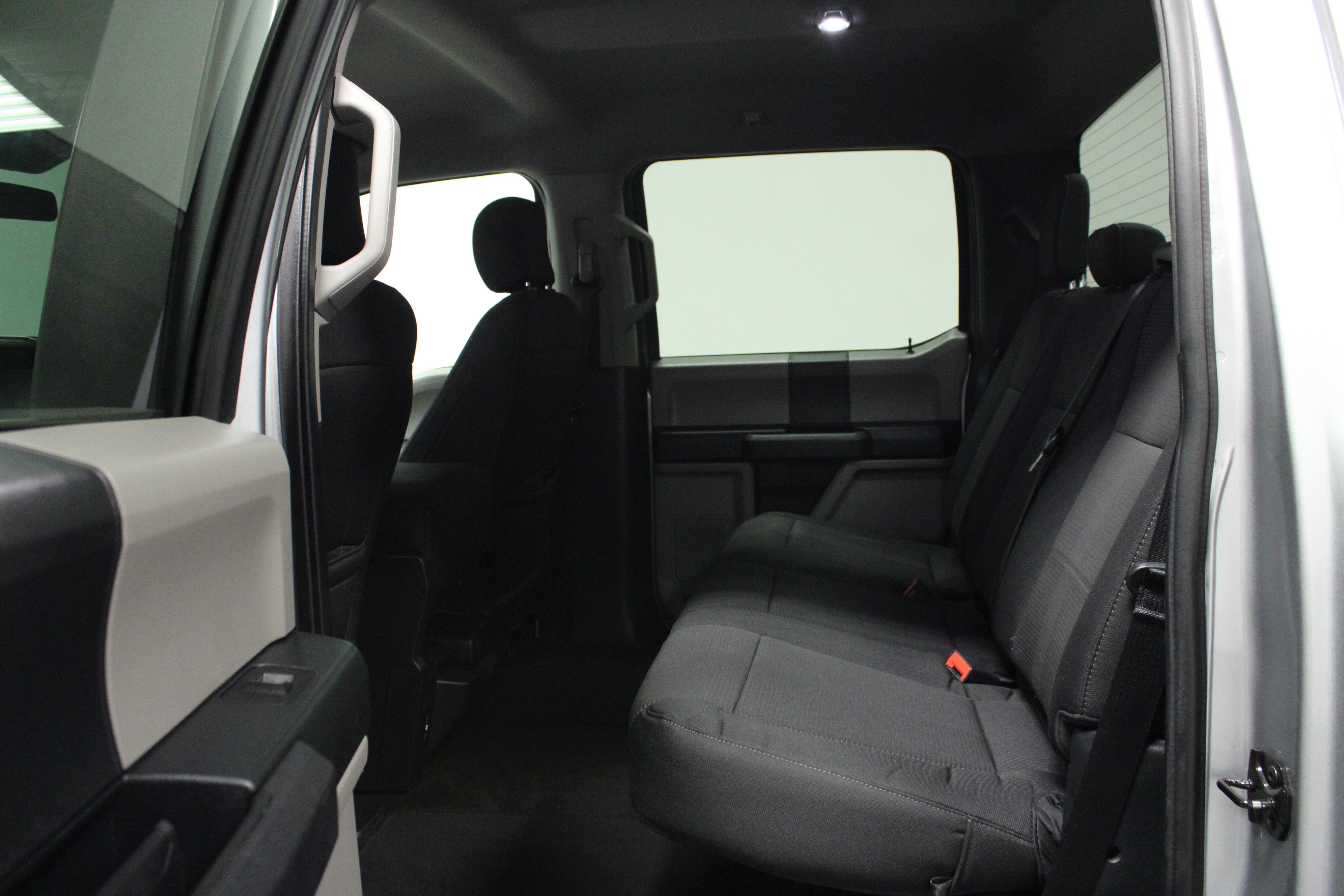 Used 2020 Ford F150 XL w/ Equipment Group 101A Mid RWD image 13