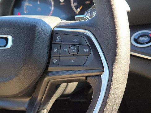 New 2025 Jeep Grand Cherokee Laredo X w/ Luxury Tech Group I image 34