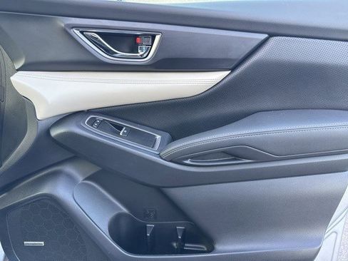 Used 2022 Subaru Ascent Limited w/ Technology Package image 18