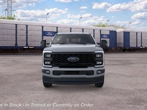 New 2026 Ford F250 4x4 Crew Cab Super Duty image 7