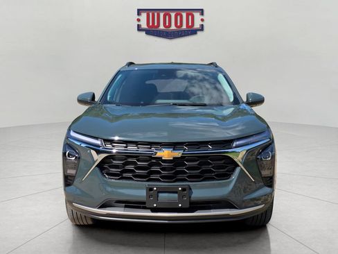 New 2026 Chevrolet Trax LT w/ LT Convenience Package FWD image 5