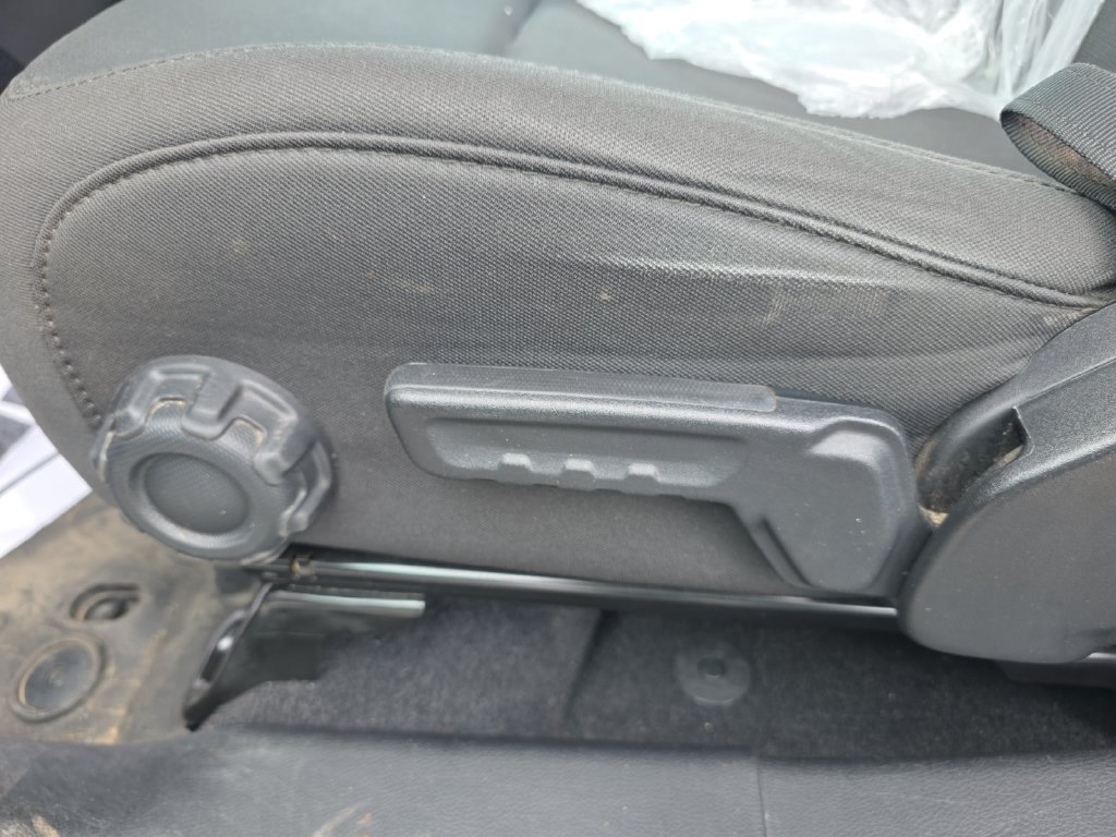 Used 2022 Jeep Gladiator Sport AWD/4WD image 13