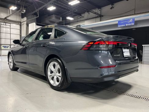 Used 2025 Honda Accord LX image 5