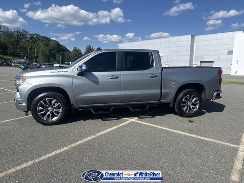 Used 2024 Chevrolet Silverado 1500 LT w/ Leather Package RWD image 1