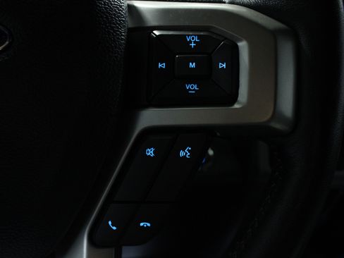 Used 2022 Ford F250 Lariat w/ Lariat Ultimate Package image 21