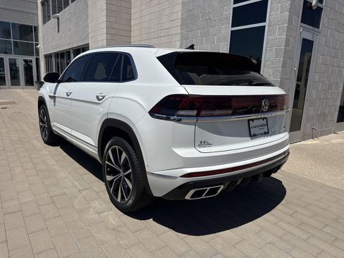 New 2026 Volkswagen Atlas Cross Sport SEL Premium R-Line AWD/4WD image 6
