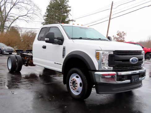 Used 2019 Ford F450 XL w/ XL Value Package image 7