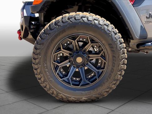 Used 2023 Jeep Wrangler Sport S w/ Sun And Sound Package image 11