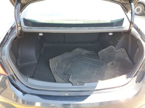 Used 2016 Chevrolet Malibu LT w/ Leather Package FWD image 7