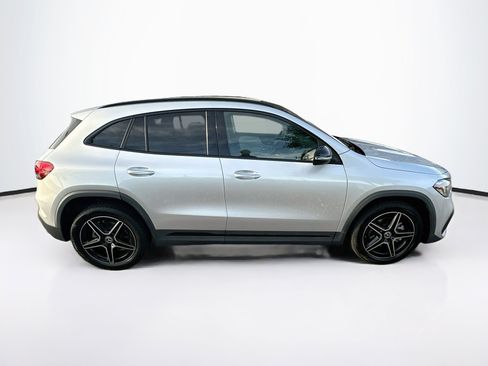 Used 2022 Mercedes-Benz GLA 250 4MATIC image 10
