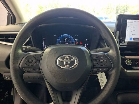 New 2026 Toyota Corolla LE FWD image 17