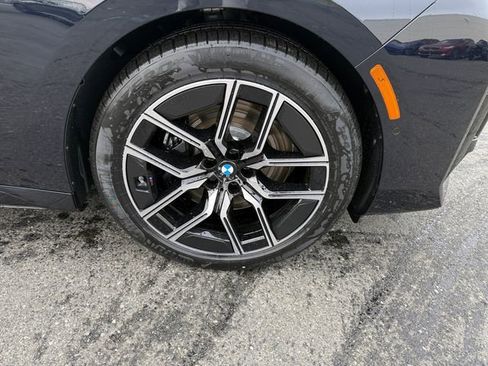 New 2026 BMW 760i xDrive image 16