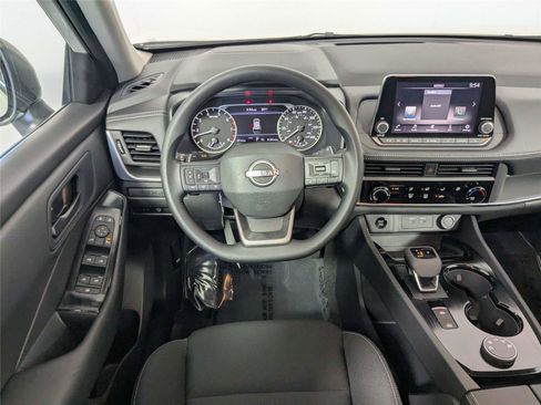 Used 2026 Nissan Rogue S AWD/4WD image 37