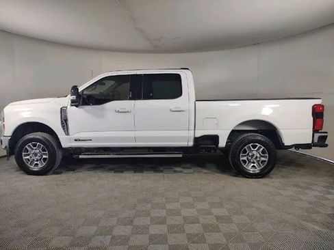 Used 2024 Ford F250 Lariat w/ FX4 Off-Road Package image 6